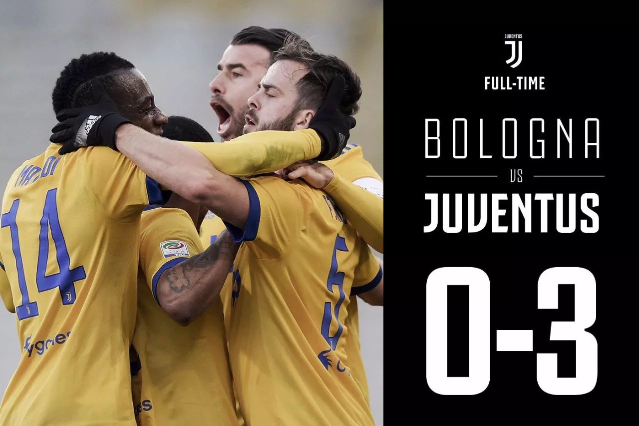 座无虚席 座无虚席