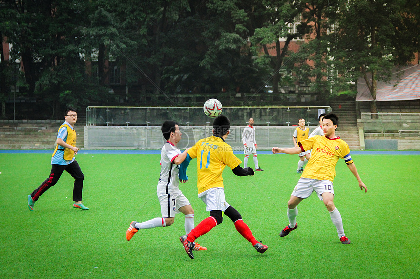 始终处于领 始终处于领