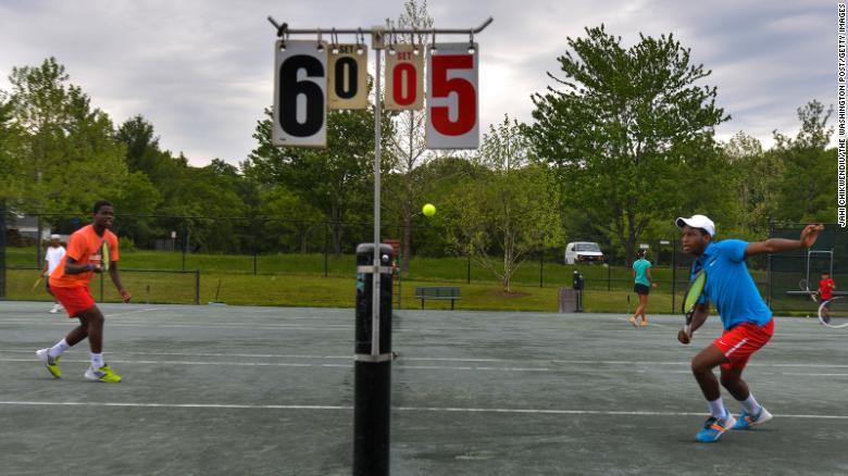 吸引了来自 吸引了来自